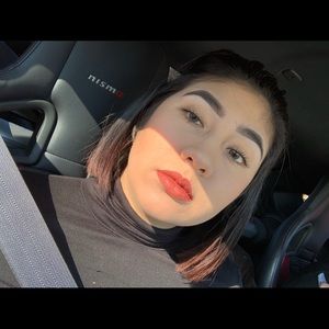 Meet your Posher, Angelica